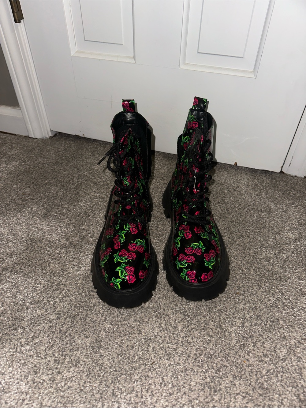 Betsey Johnson Black and Floral Combat Boots  Rose Print - NEW Size 9.5